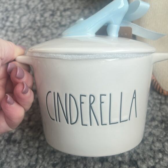 Rae Dunn ,2 piece set -new Cinderella small lidded dish & mug w.blue slippers - Picture 15 of 16